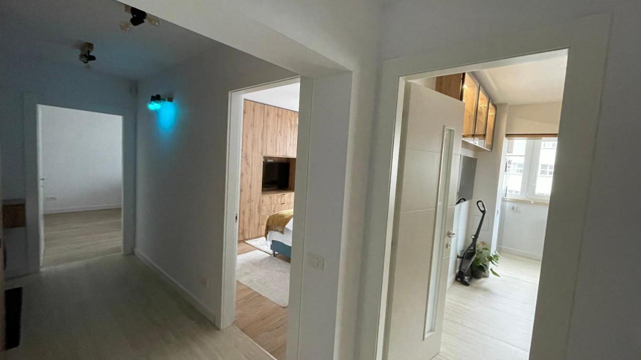 Luxury Apart Dorobanti Bucarest Esterno foto