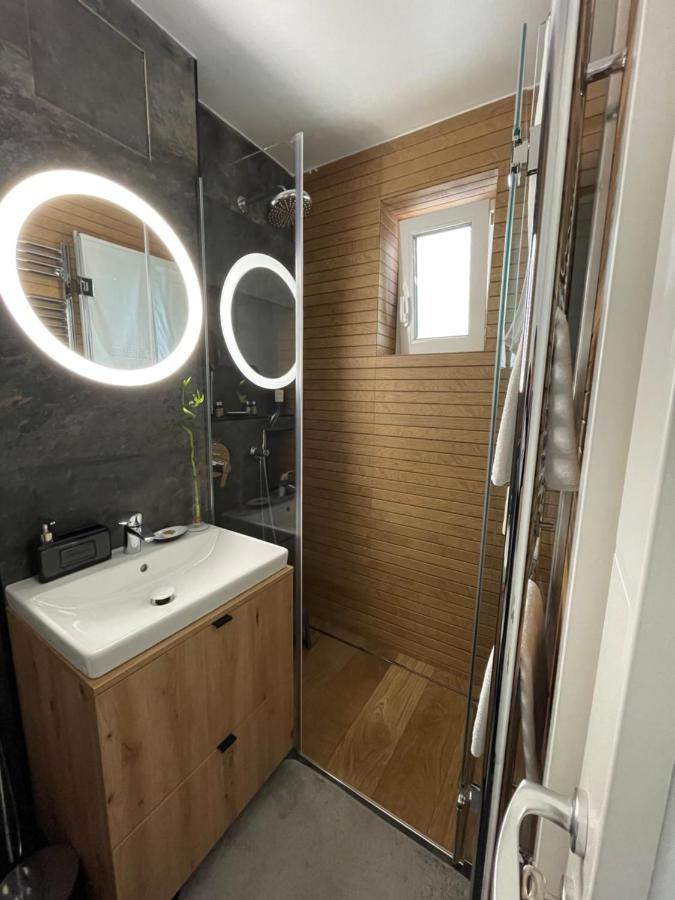 Luxury Apart Dorobanti Bucarest Esterno foto