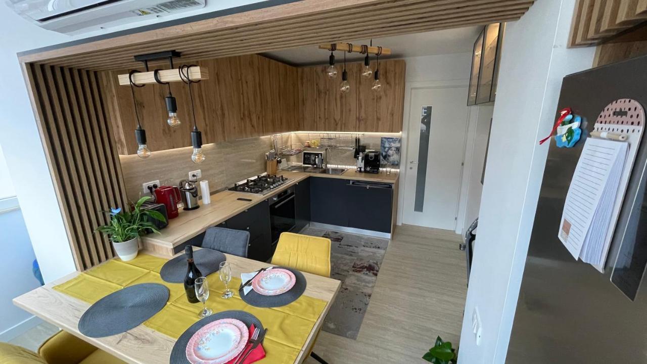 Luxury Apart Dorobanti Bucarest Esterno foto